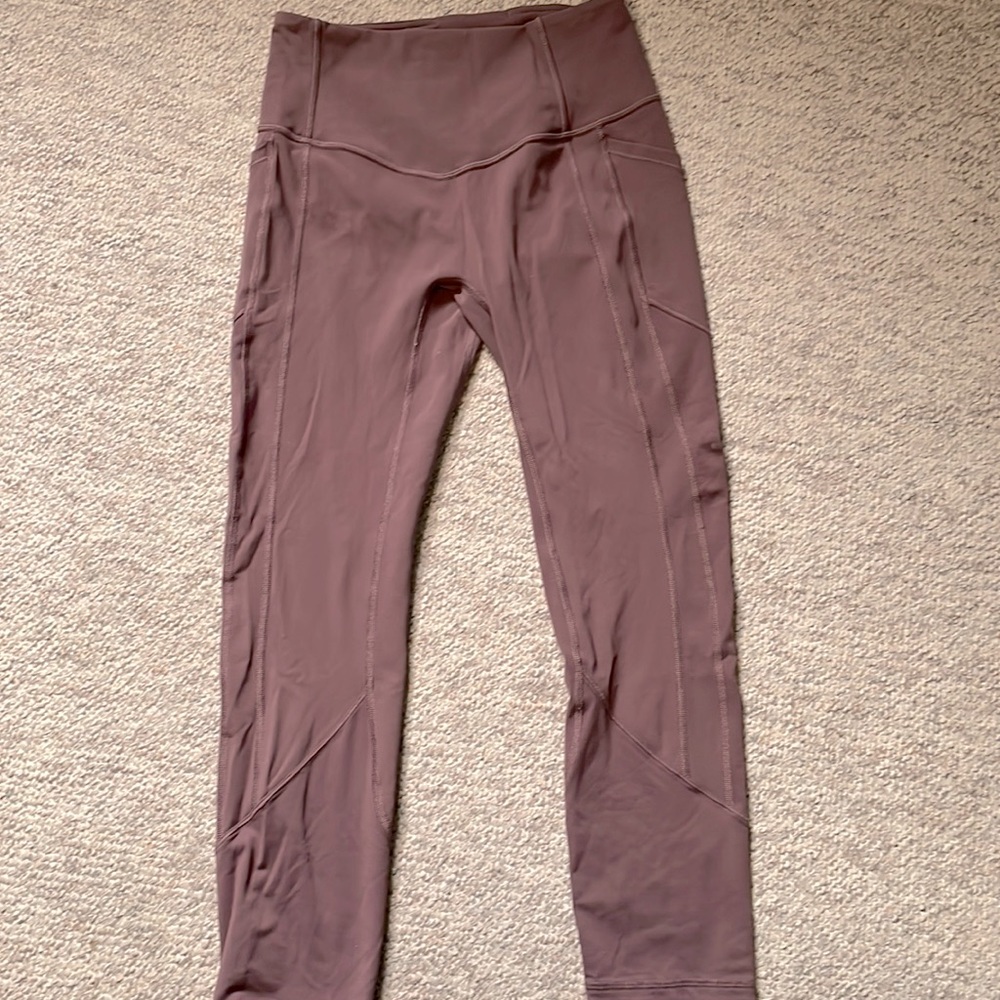 Lululemon leggings